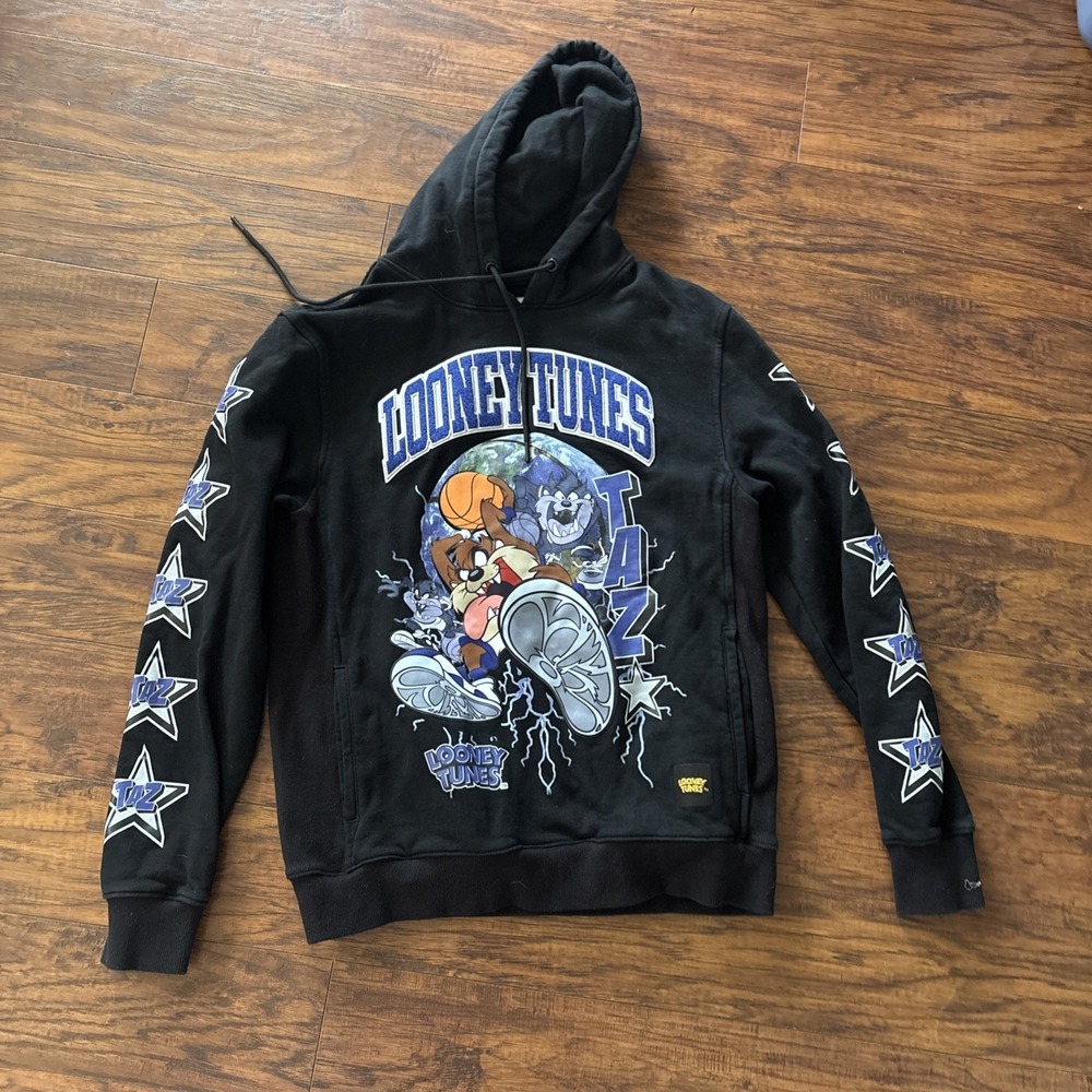 Looney Tunes Freeze Max Unisex Bugs Boogey Horror Pullover Hoodie Medium